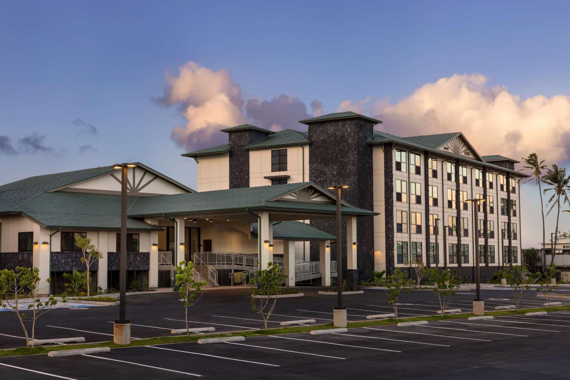 Hampton Inn & Suites Maui North Shore Кахулуї Екстер'єр фото