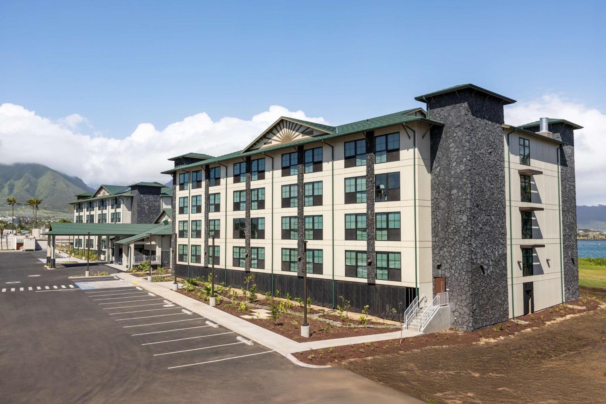 Hampton Inn & Suites Maui North Shore Кахулуї Екстер'єр фото